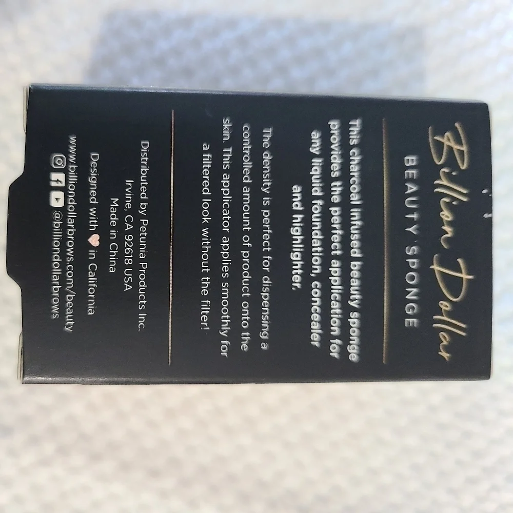Billion Dollar Beauty Sponge Vegan Charcoal Infused BNIB Boxycharm